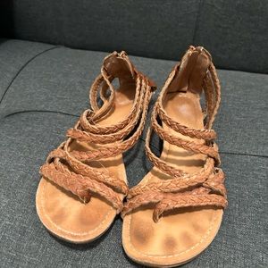 size 7, super cute brown, braided, boho sandals!
